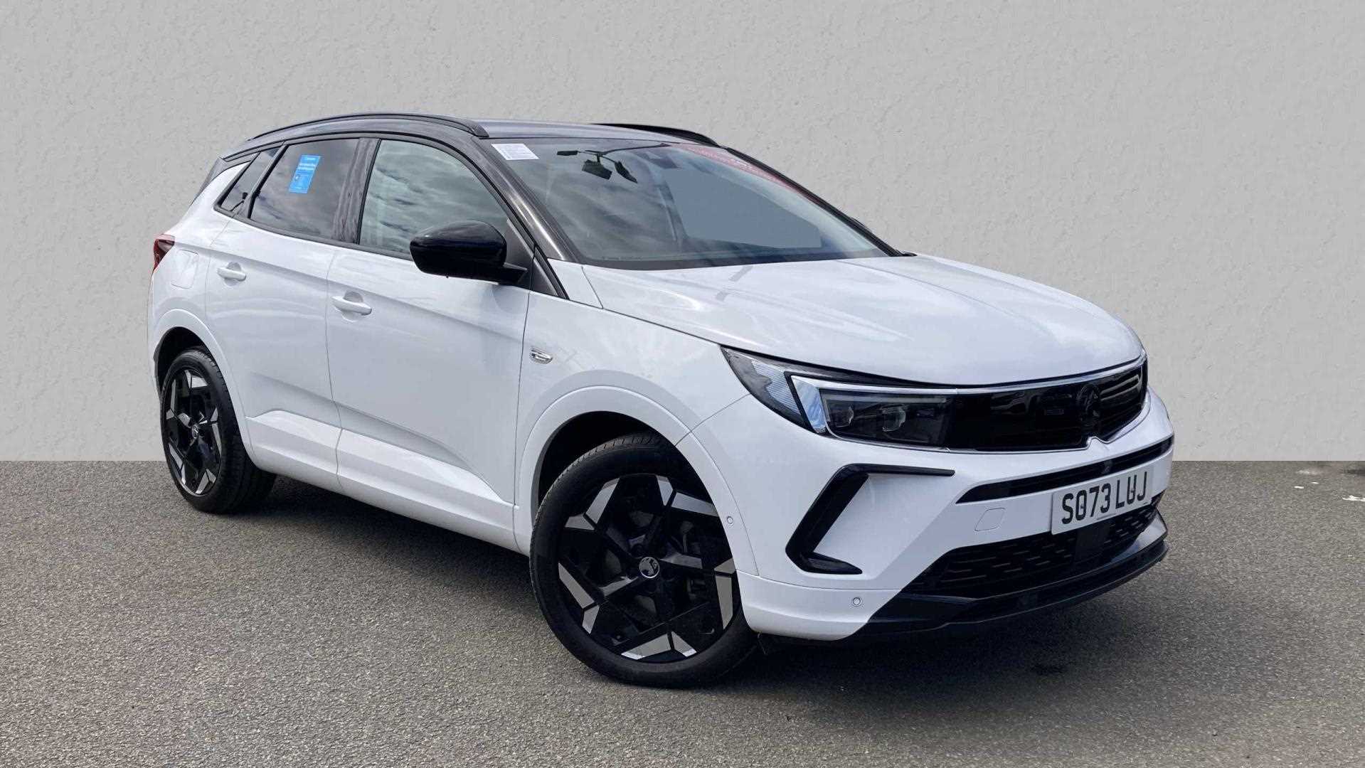 Main listing image - Vauxhall Grandland