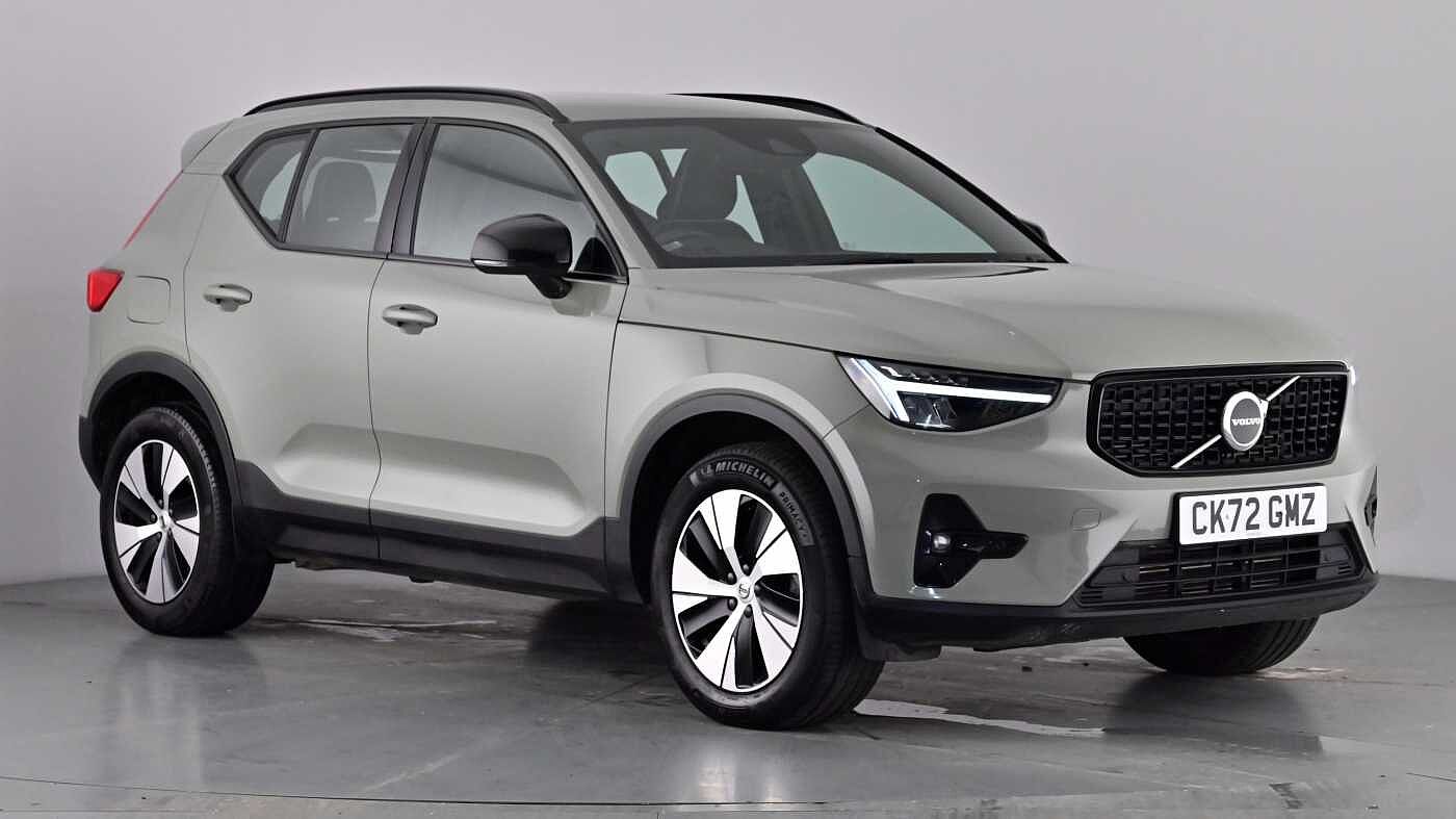 Main listing image - Volvo XC40 Recharge