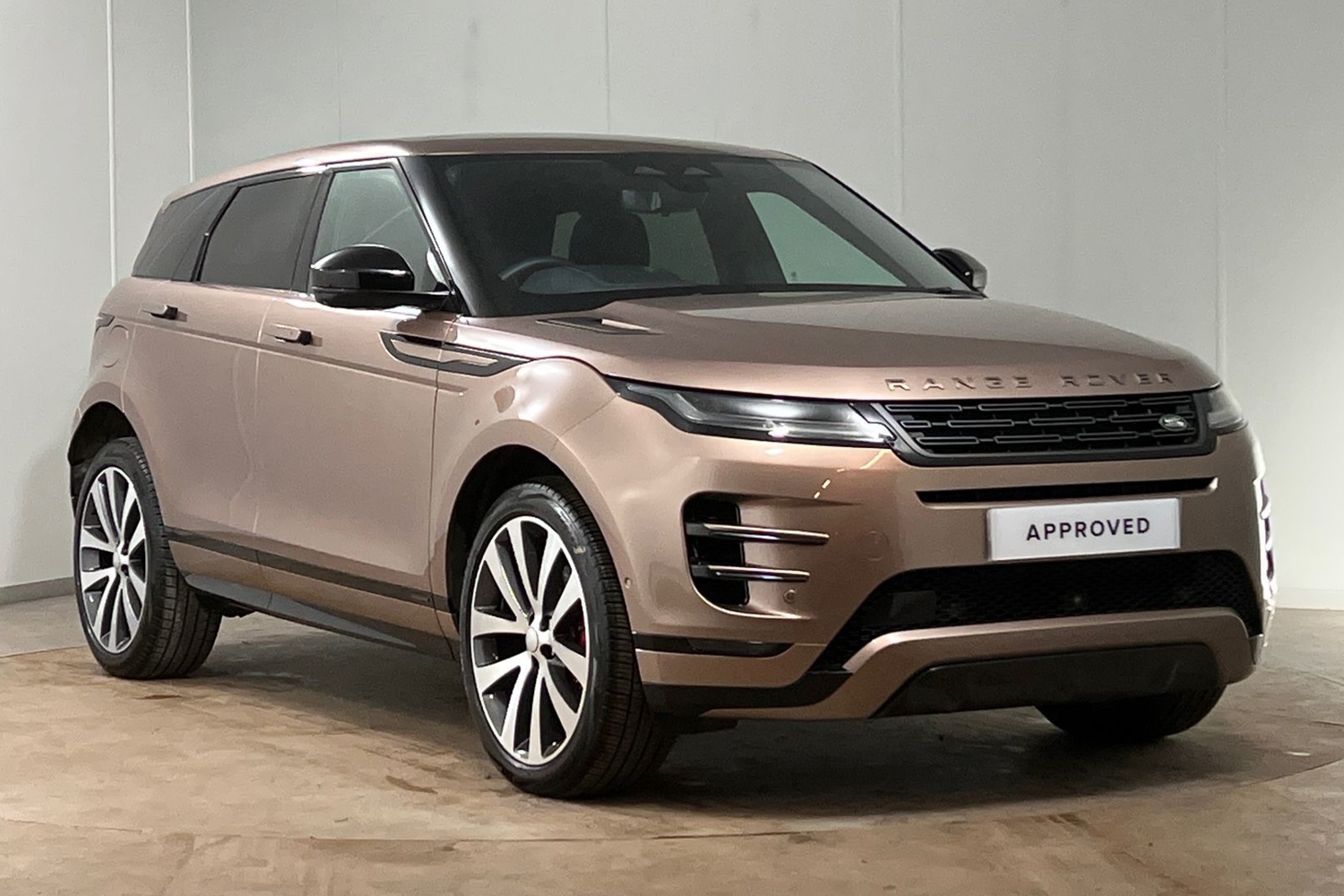 Main listing image - Land Rover Range Rover Evoque