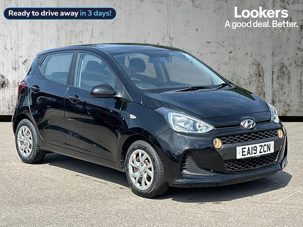 Main listing image - Hyundai i10