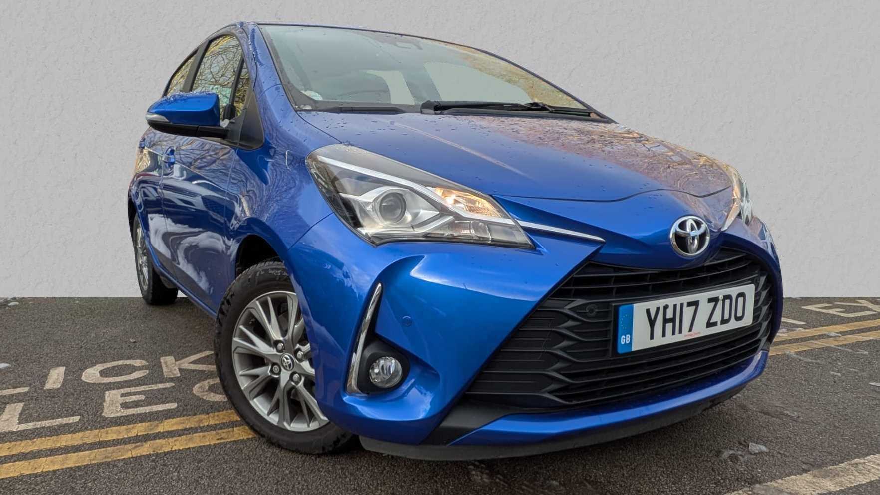 Main listing image - Toyota Yaris