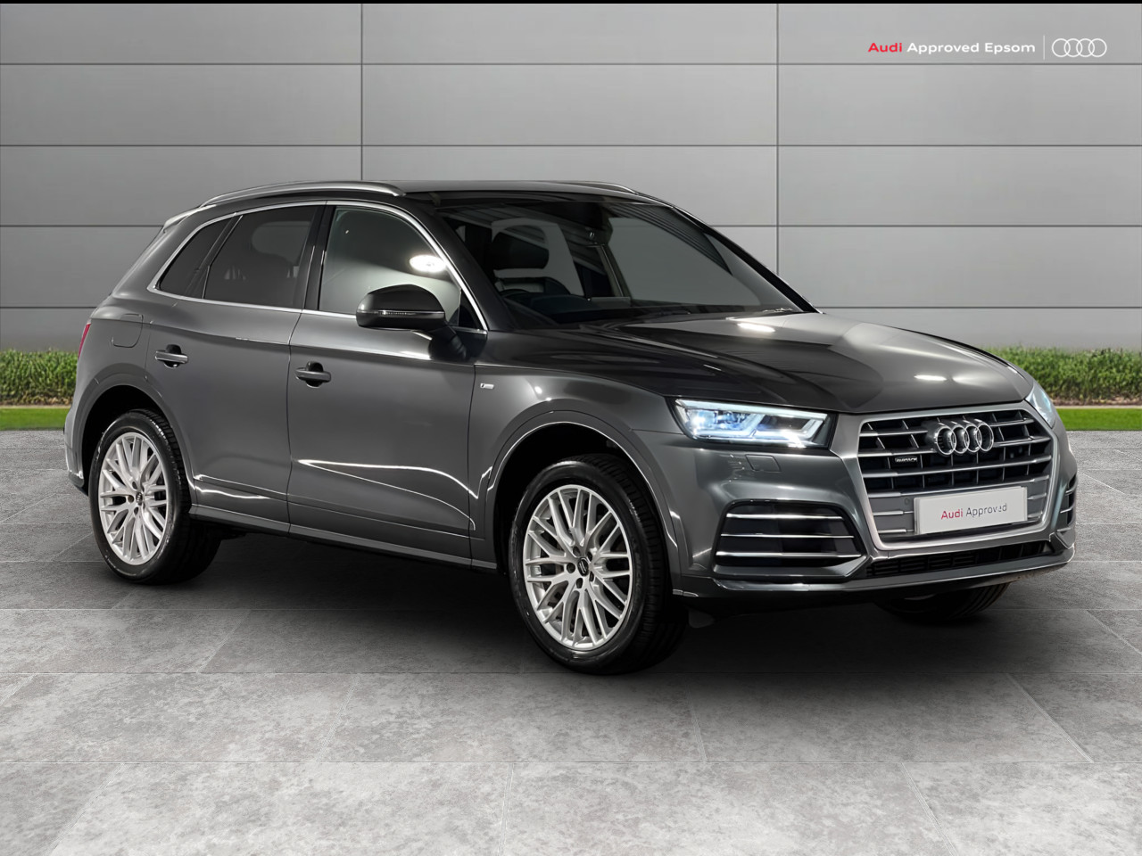Main listing image - Audi Q5