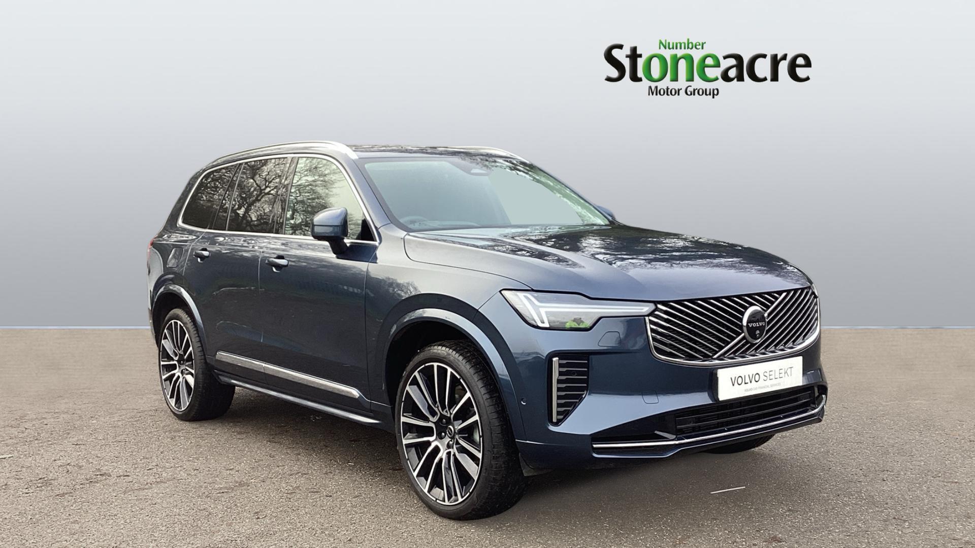 Main listing image - Volvo XC90