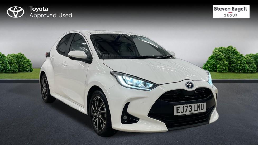 Main listing image - Toyota Yaris