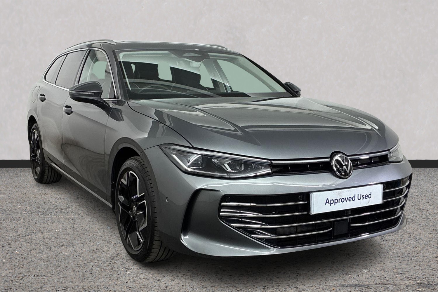 Main listing image - Volkswagen Passat