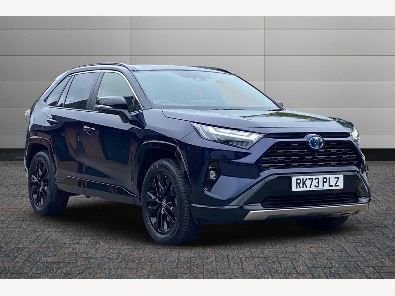 Main listing image - Toyota RAV4