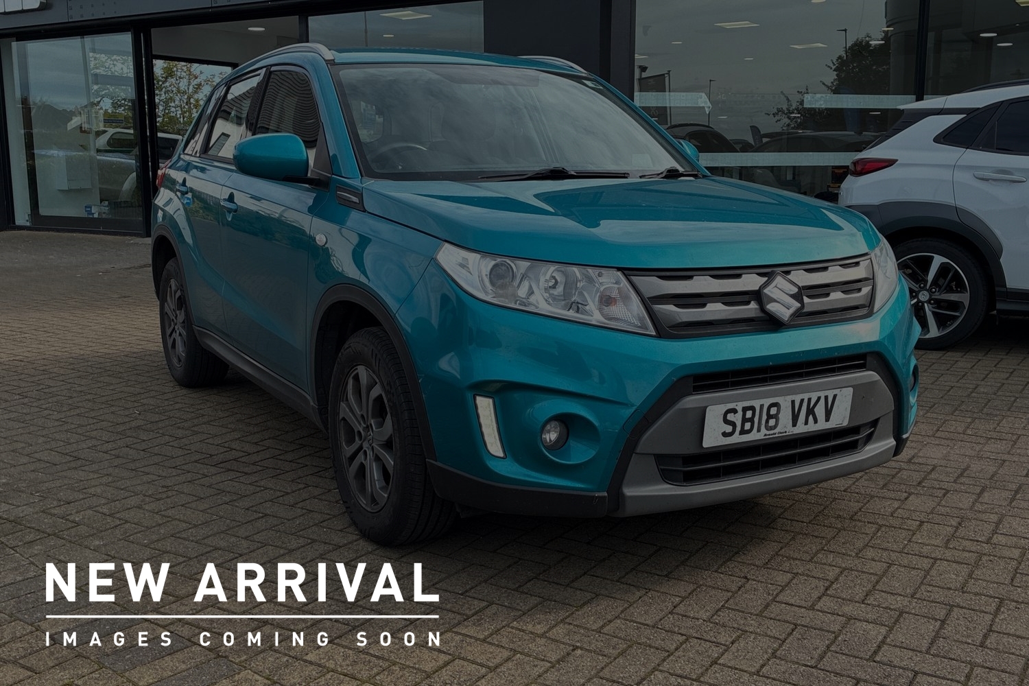 Main listing image - Suzuki Vitara