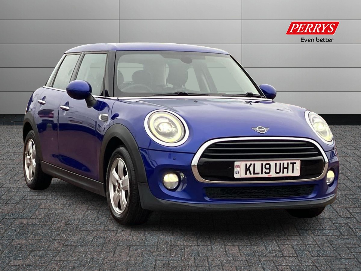 Main listing image - MINI Hatchback 5dr