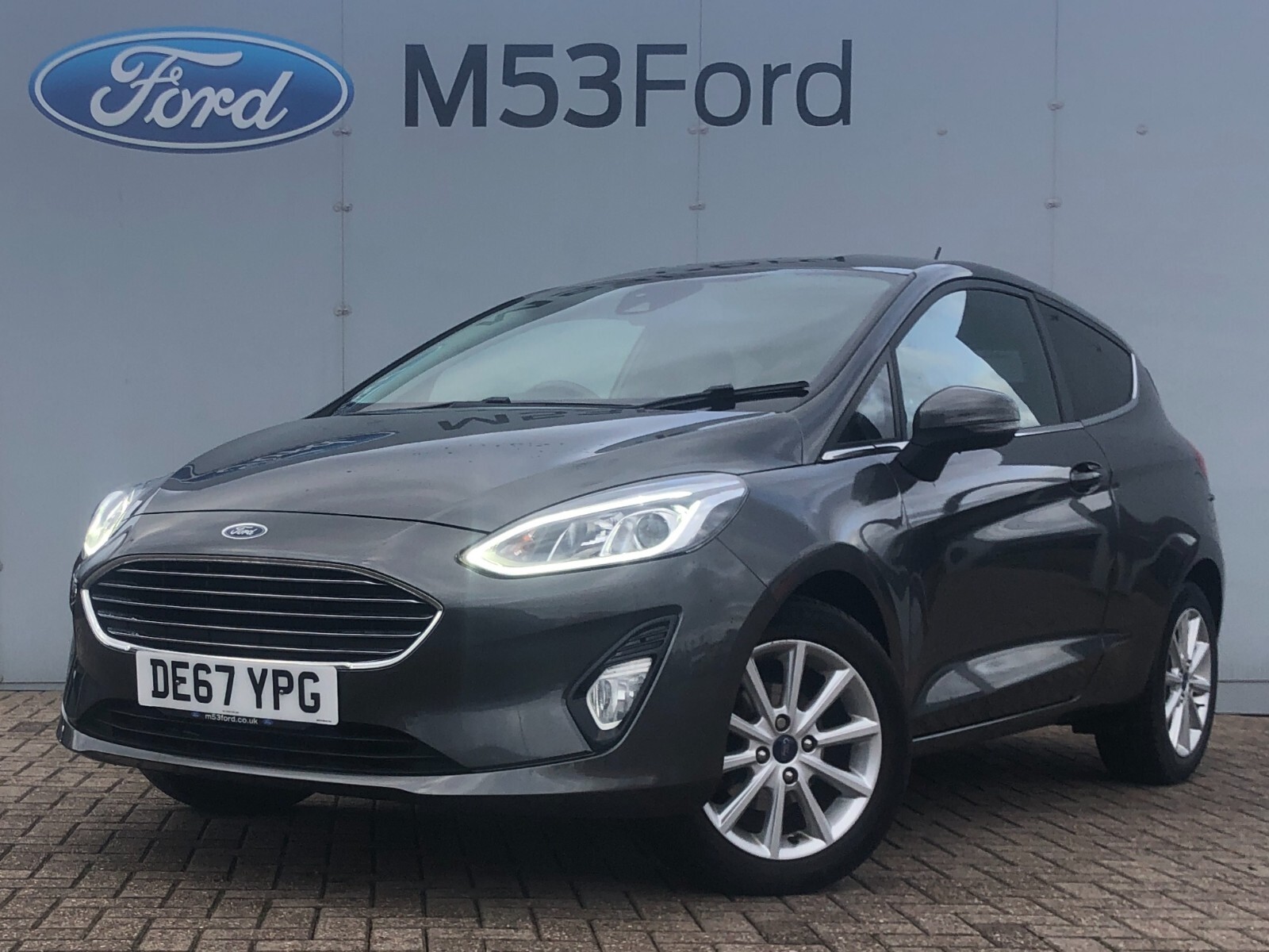 Main listing image - Ford Fiesta