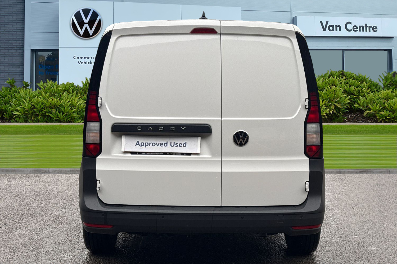 Main listing image - Volkswagen Caddy