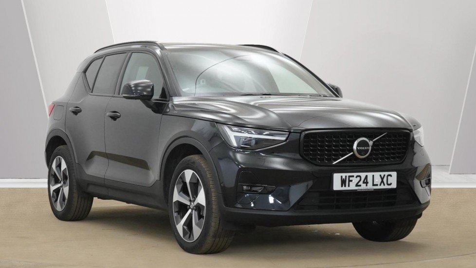 Main listing image - Volvo XC40