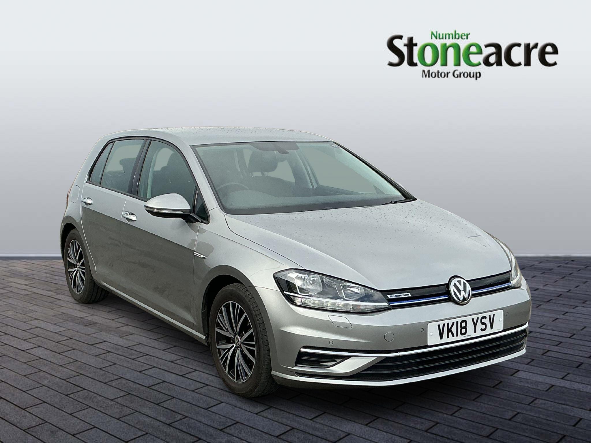 Main listing image - Volkswagen Golf