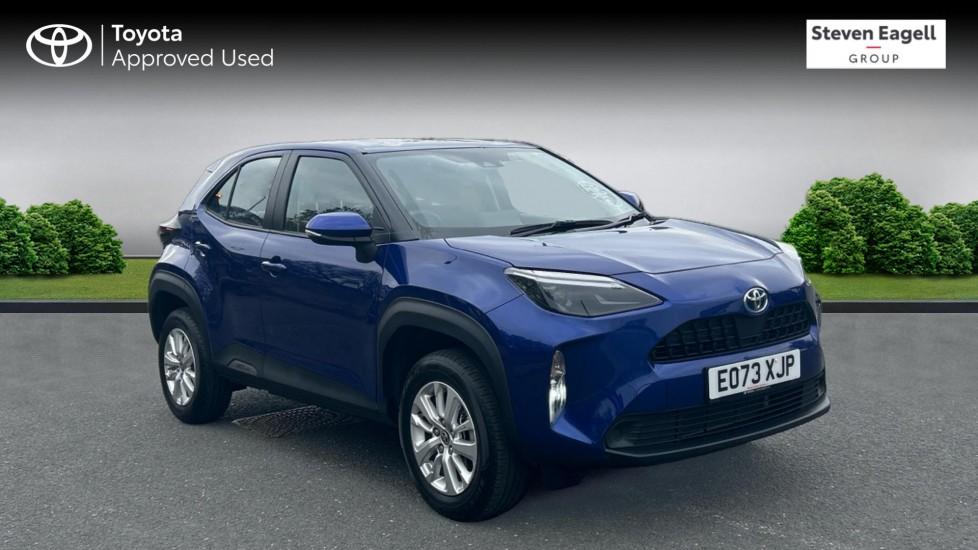 Main listing image - Toyota Yaris Cross