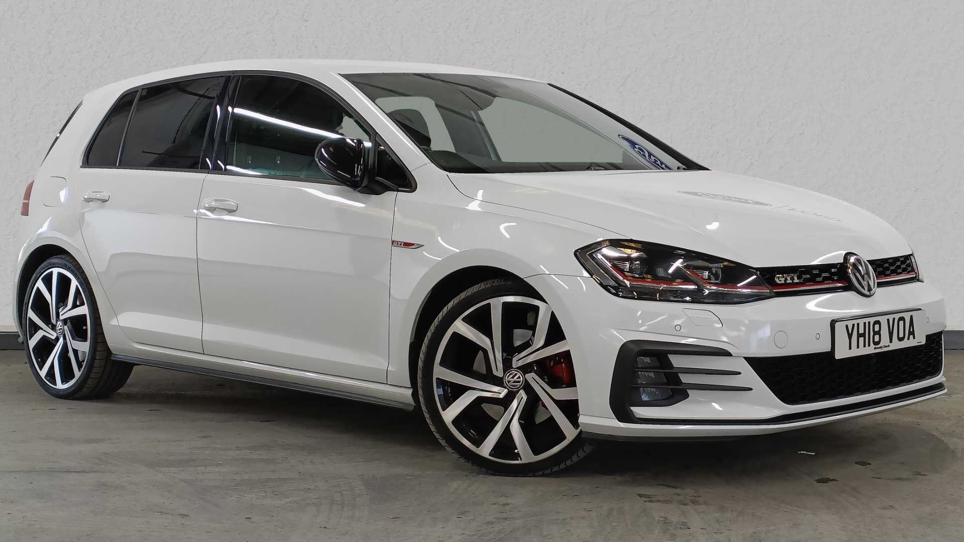 Main listing image - Volkswagen Golf GTI