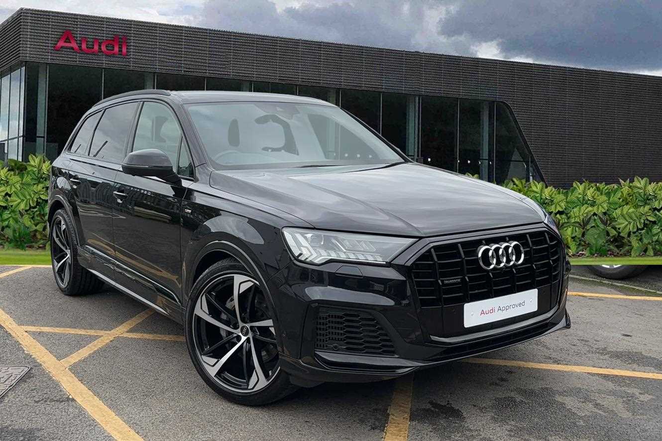 Main listing image - Audi Q7