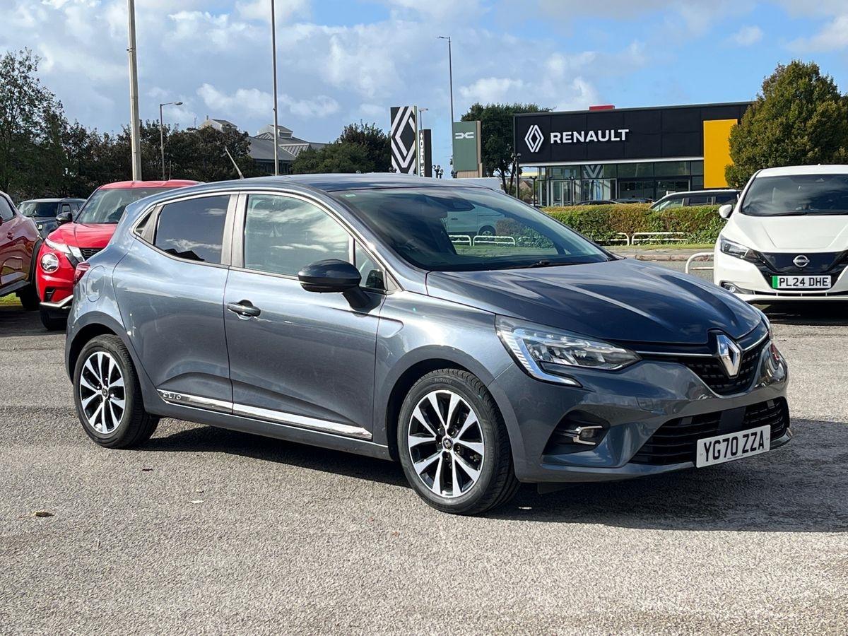 Main listing image - Renault Clio