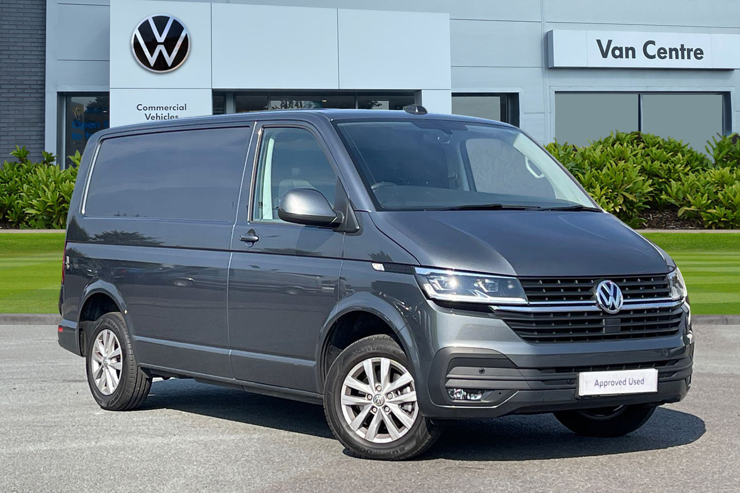 Main listing image - Volkswagen Transporter