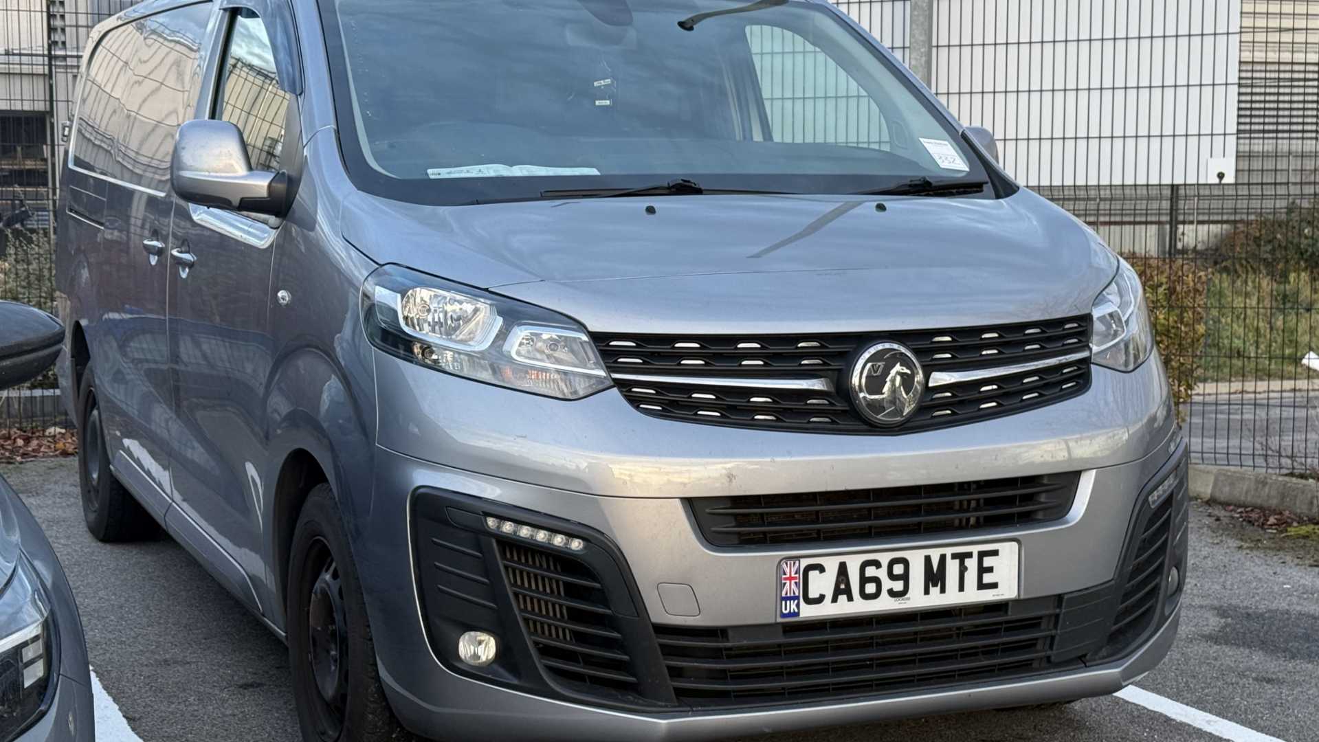 Main listing image - Vauxhall Vivaro