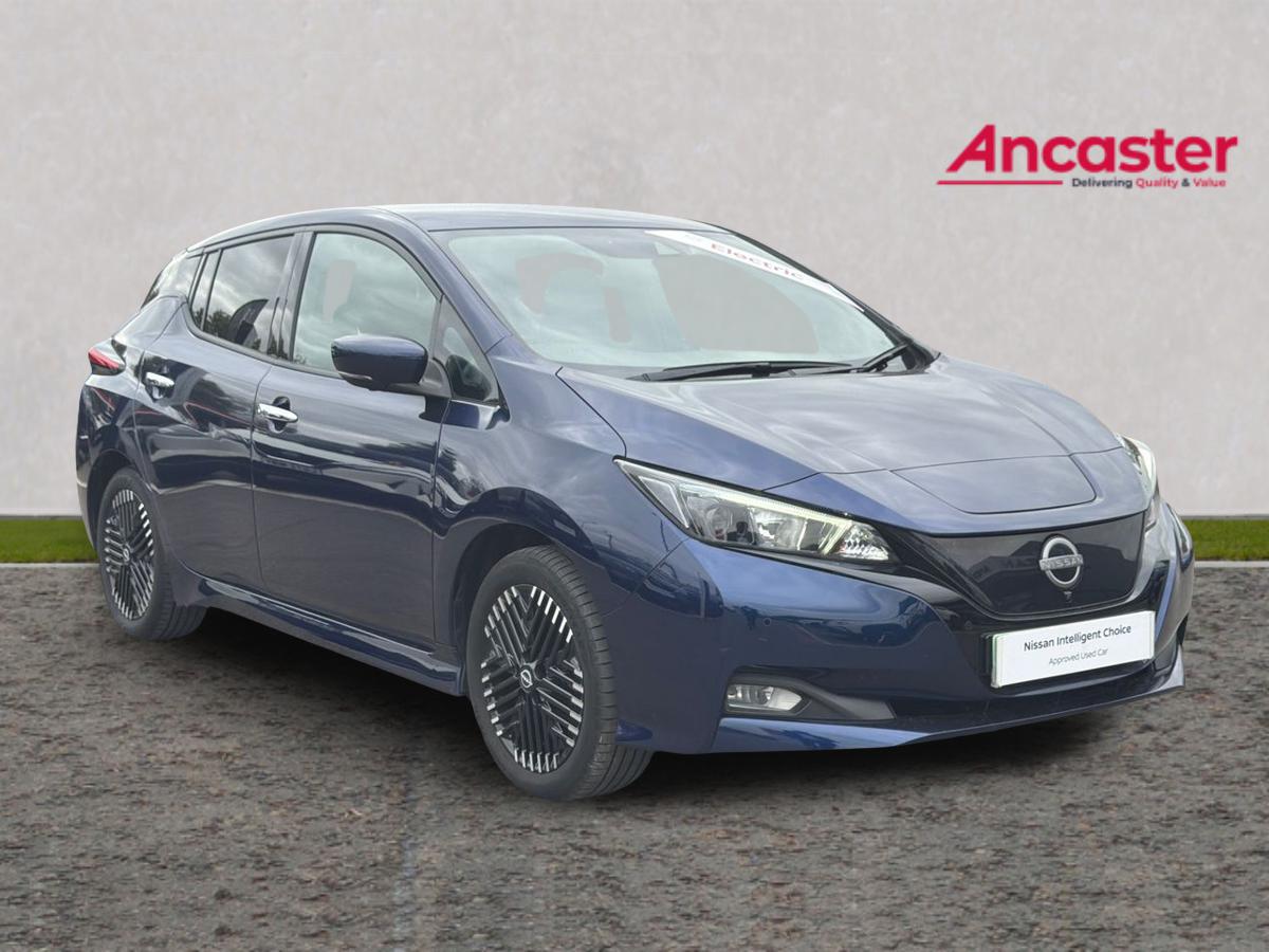 Main listing image - Nissan Leaf
