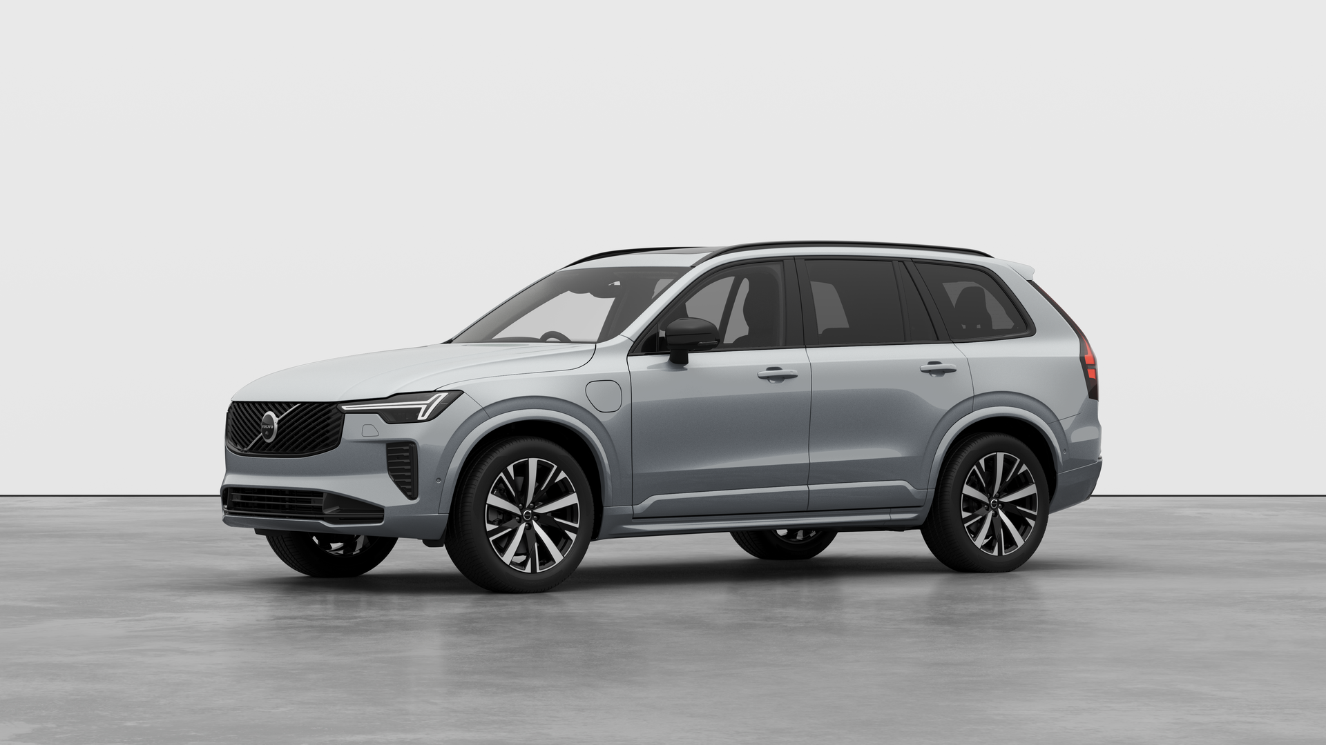 Main listing image - Volvo XC90