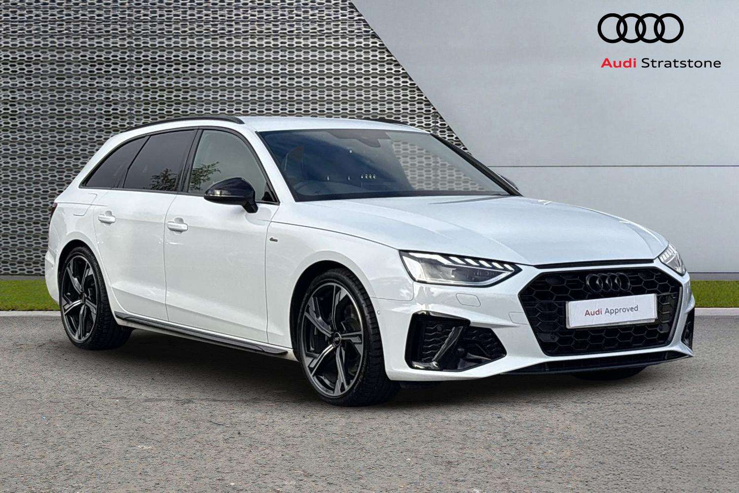 Main listing image - Audi A4 Avant
