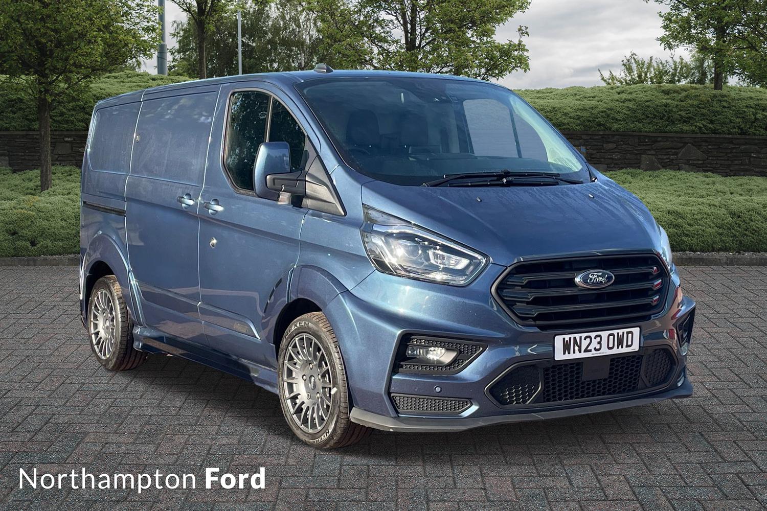 Main listing image - Ford Transit Custom