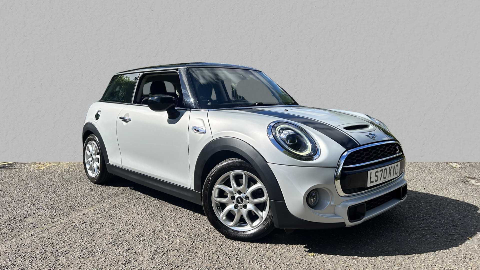 Main listing image - MINI Hatchback