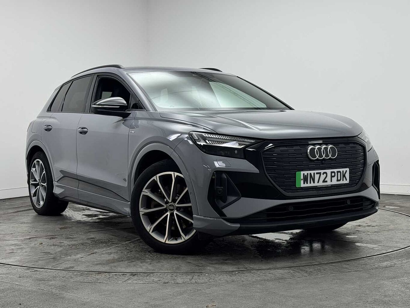 Main listing image - Audi Q4