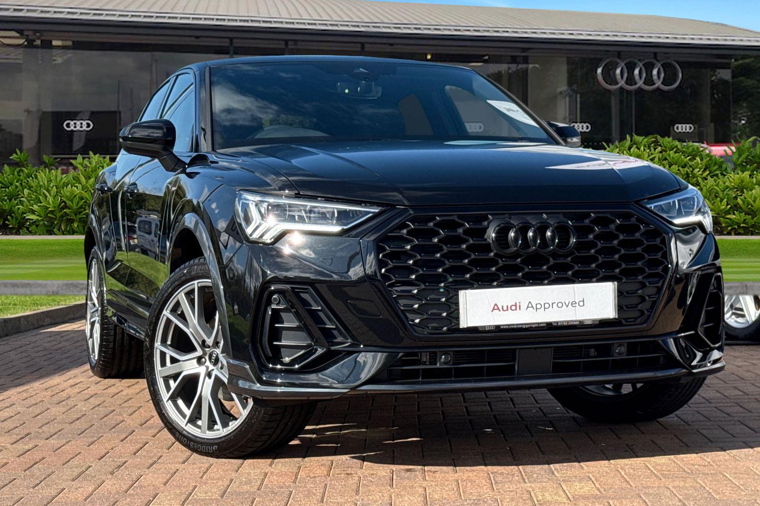 Main listing image - Audi Q3
