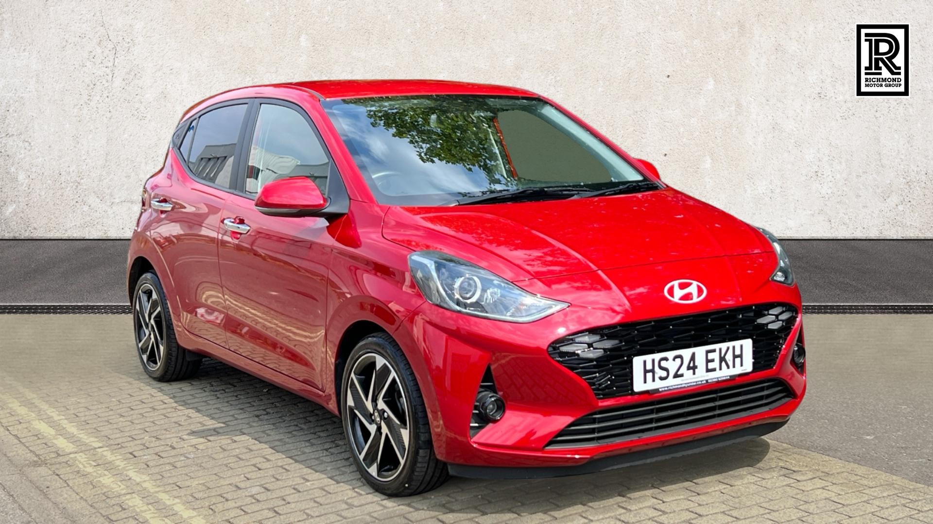 Main listing image - Hyundai i10