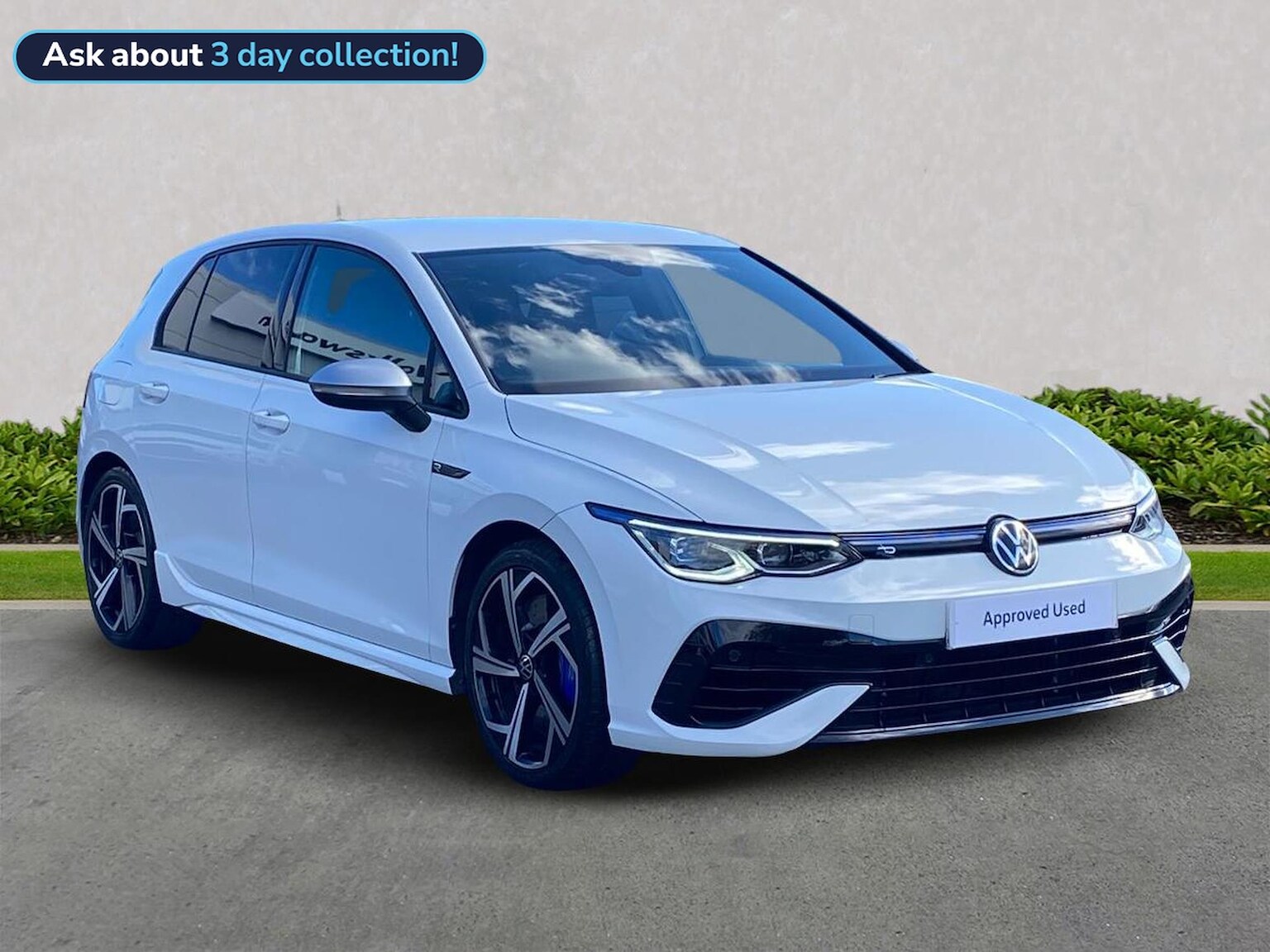 Main listing image - Volkswagen Golf R