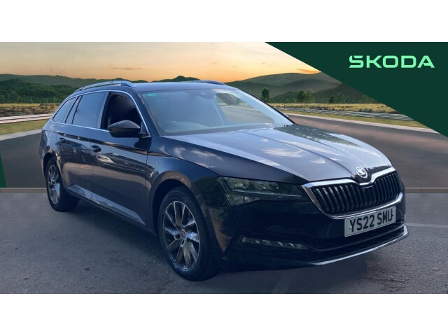 Main listing image - Skoda Superb Estate