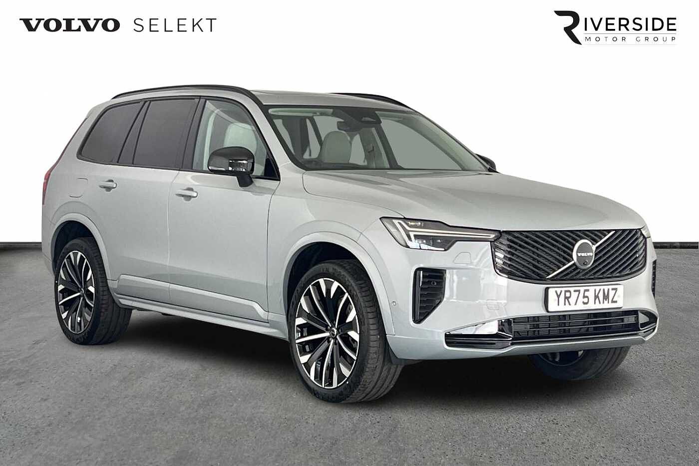 Main listing image - Volvo XC90