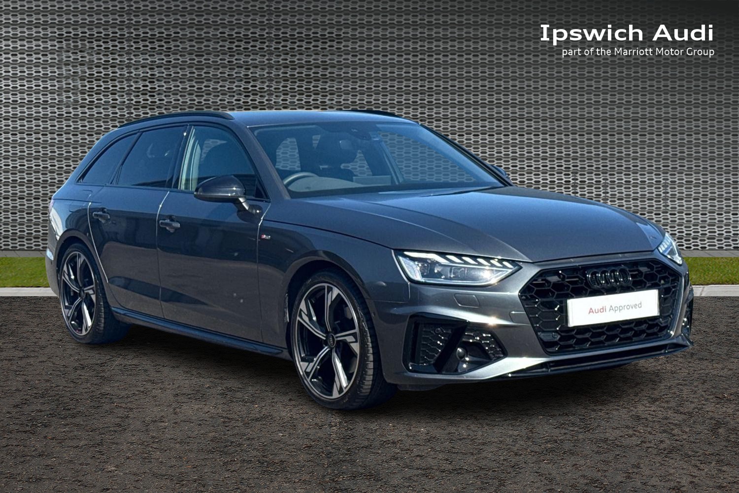 Main listing image - Audi A4 Avant