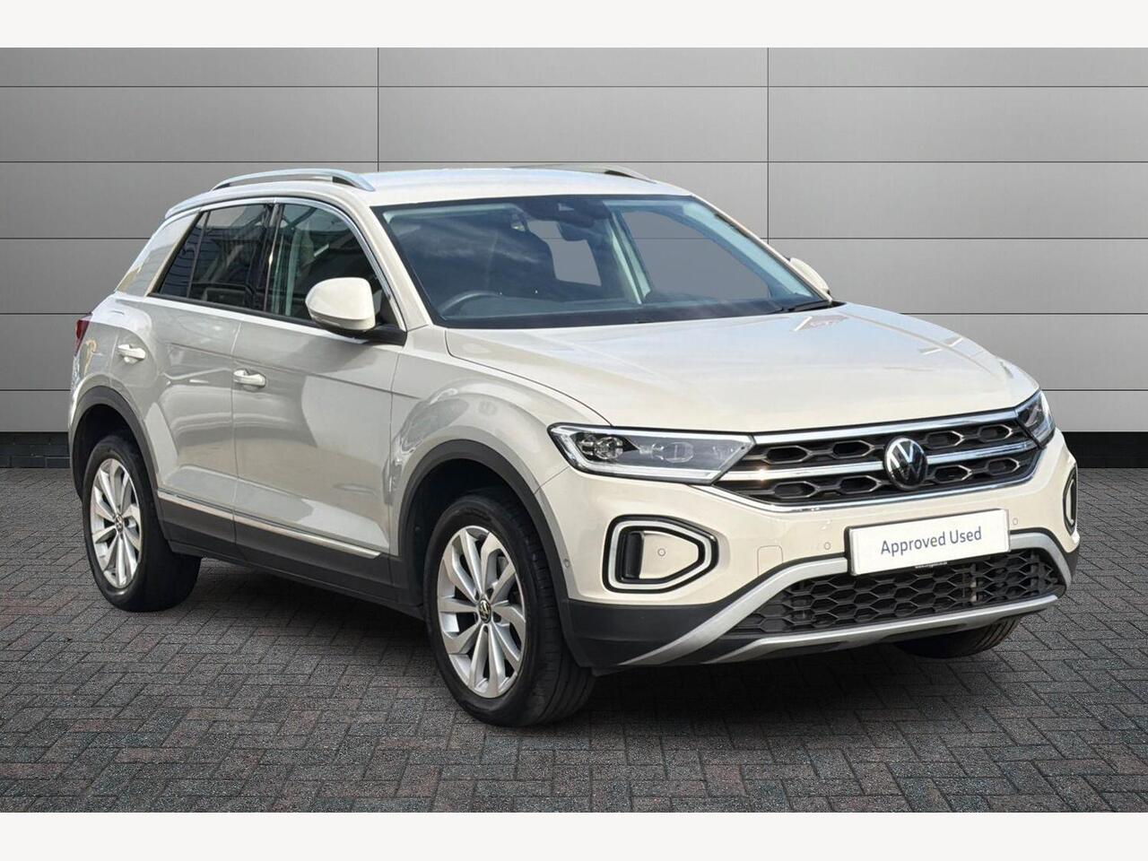 Main listing image - Volkswagen T-Roc