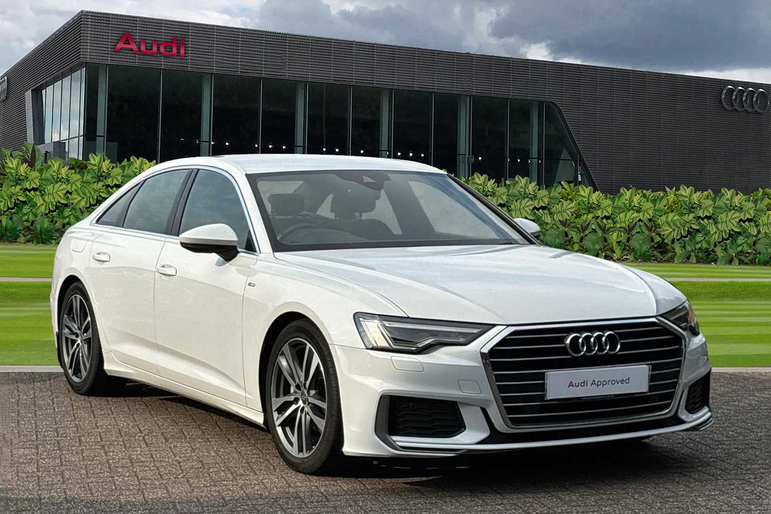 Main listing image - Audi A6