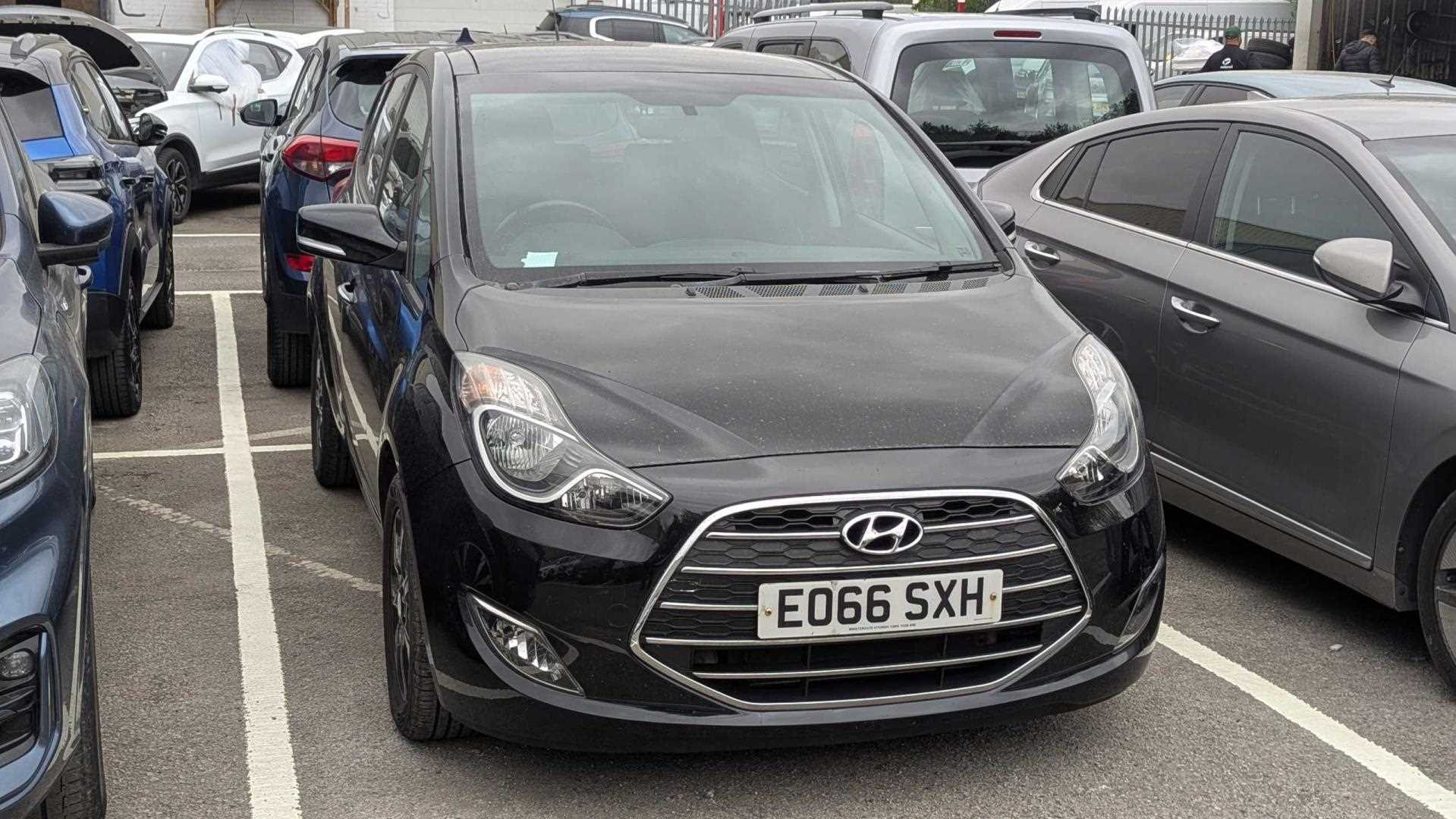 Main listing image - Hyundai ix20