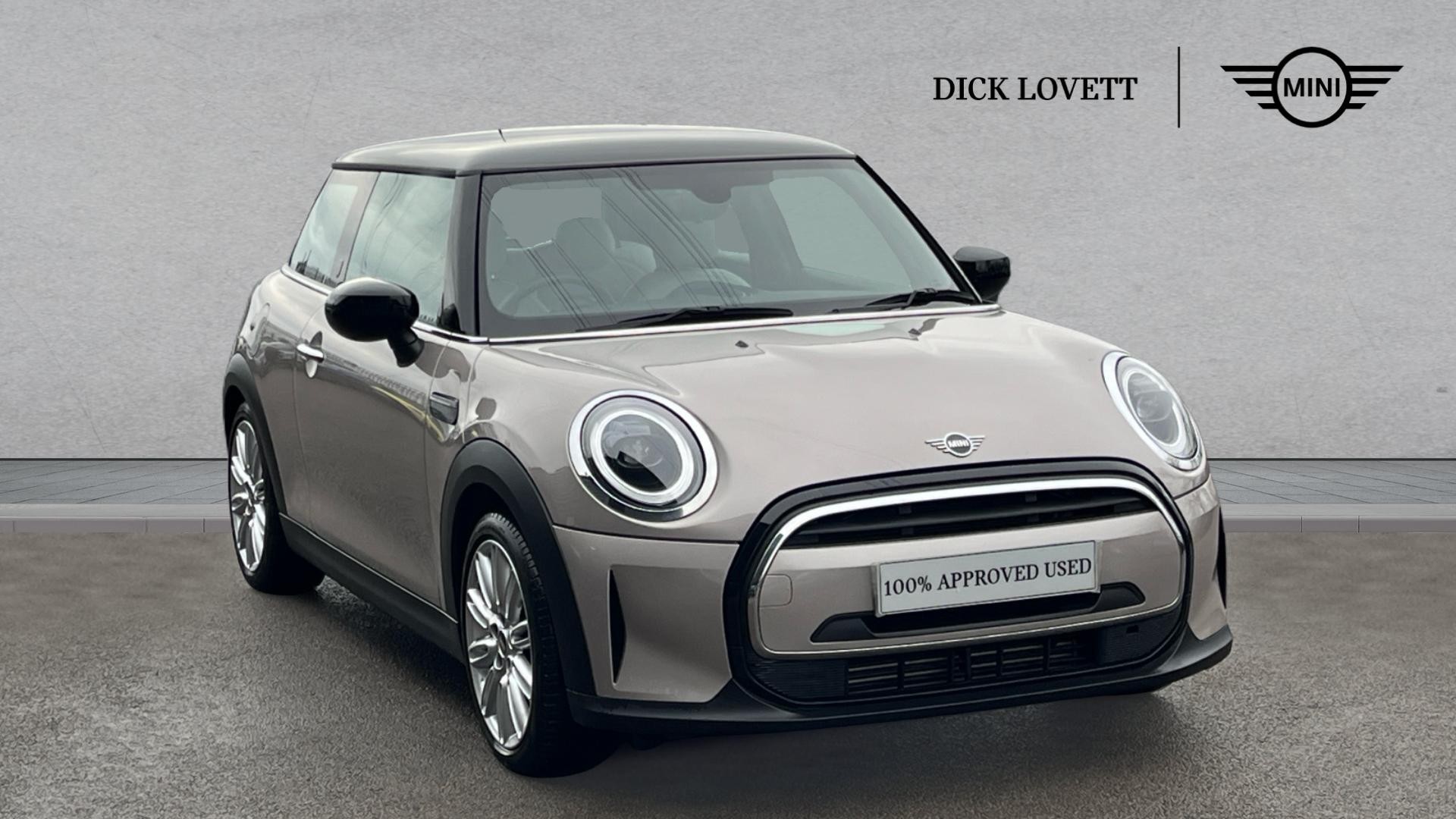 Main listing image - MINI Hatchback