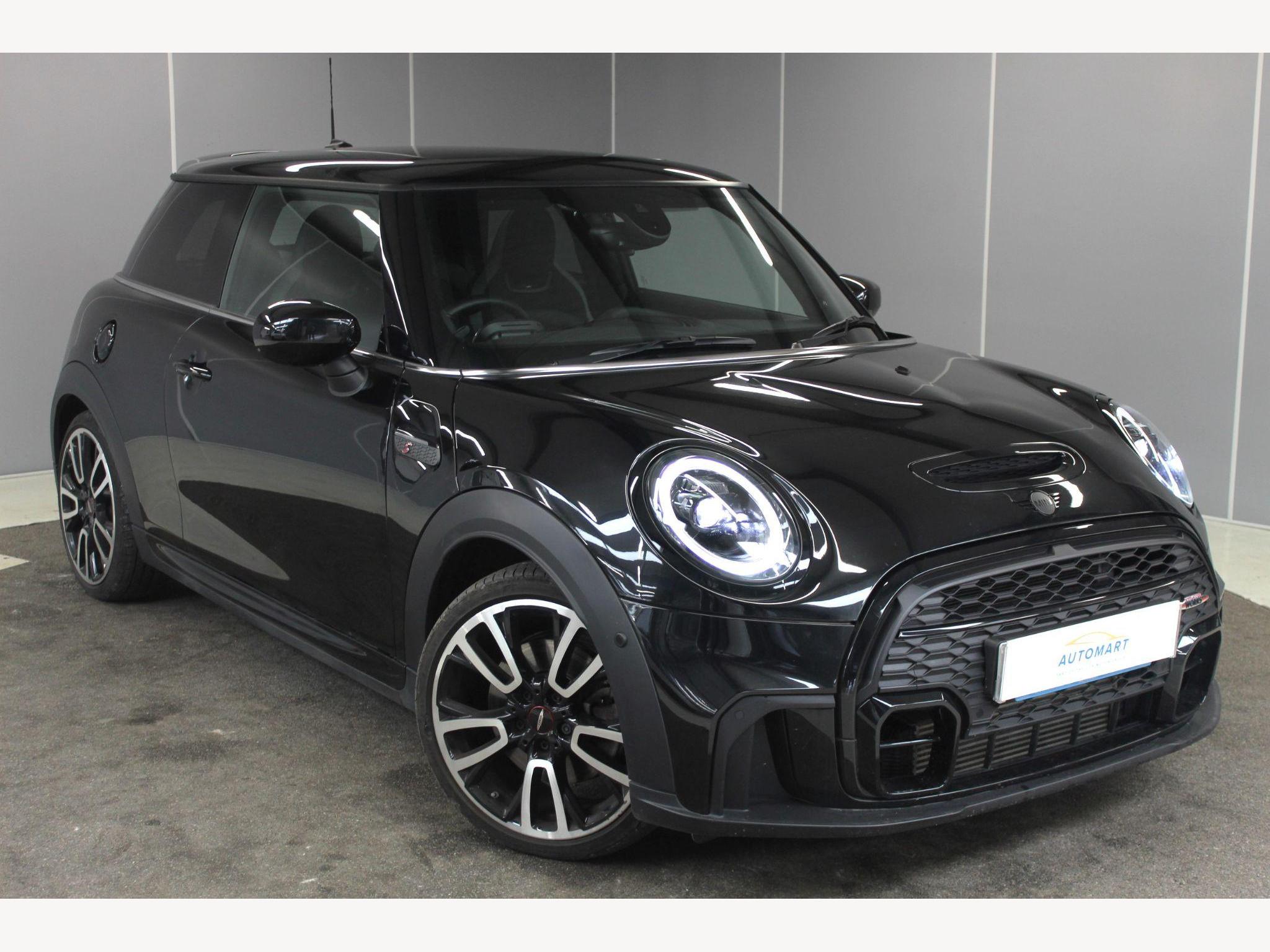 Main listing image - MINI Hatchback