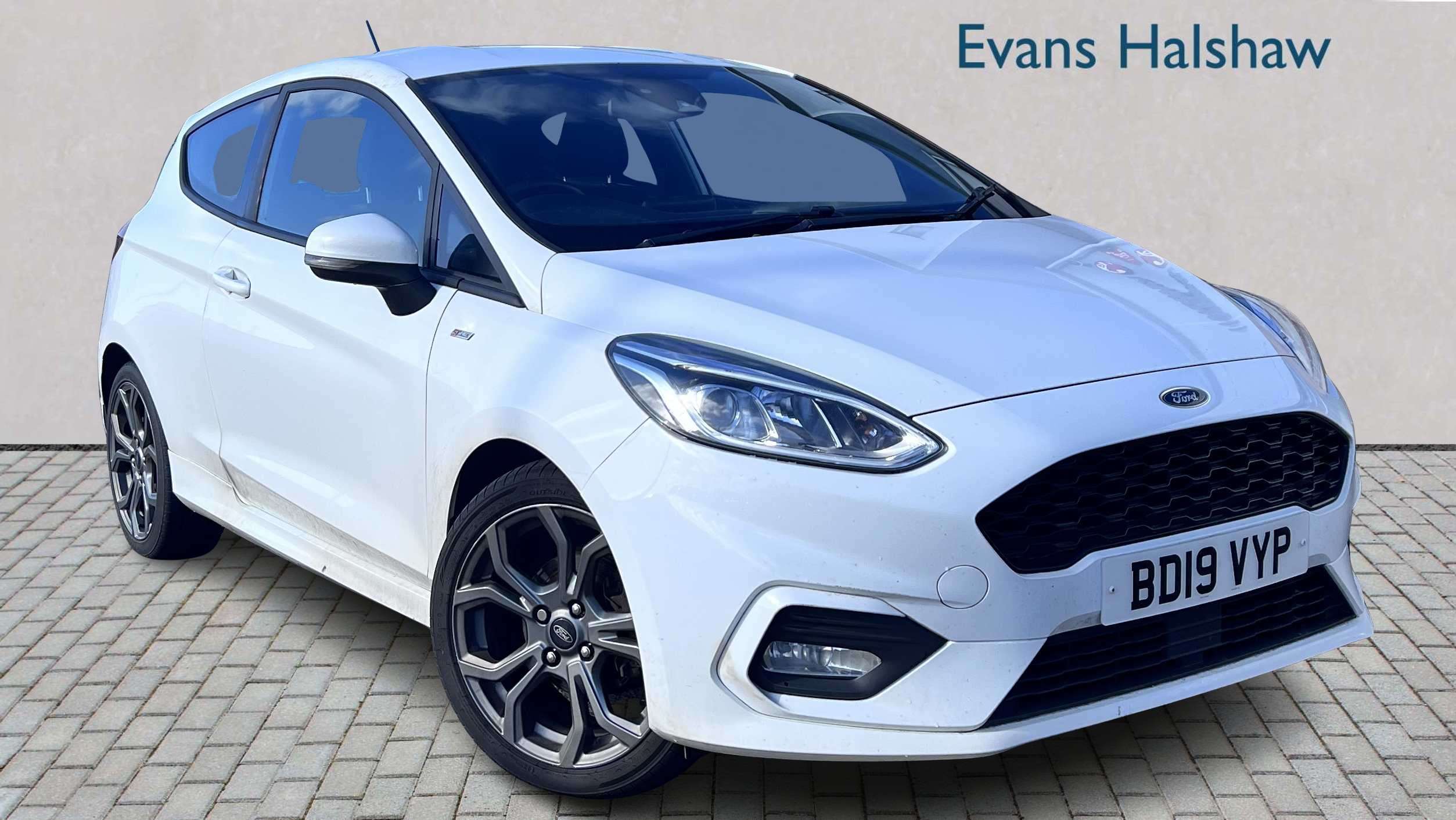 Main listing image - Ford Fiesta