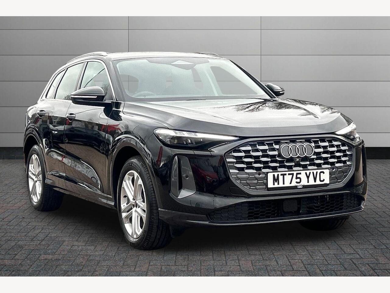 Main listing image - Audi Q5