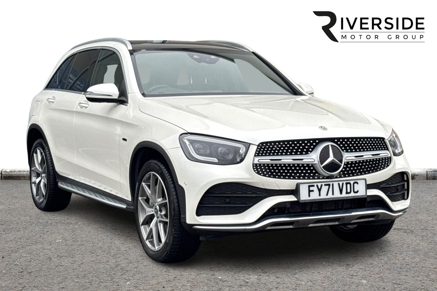 Main listing image - Mercedes-Benz GLC