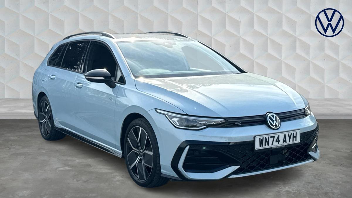 Main listing image - Volkswagen Golf Estate