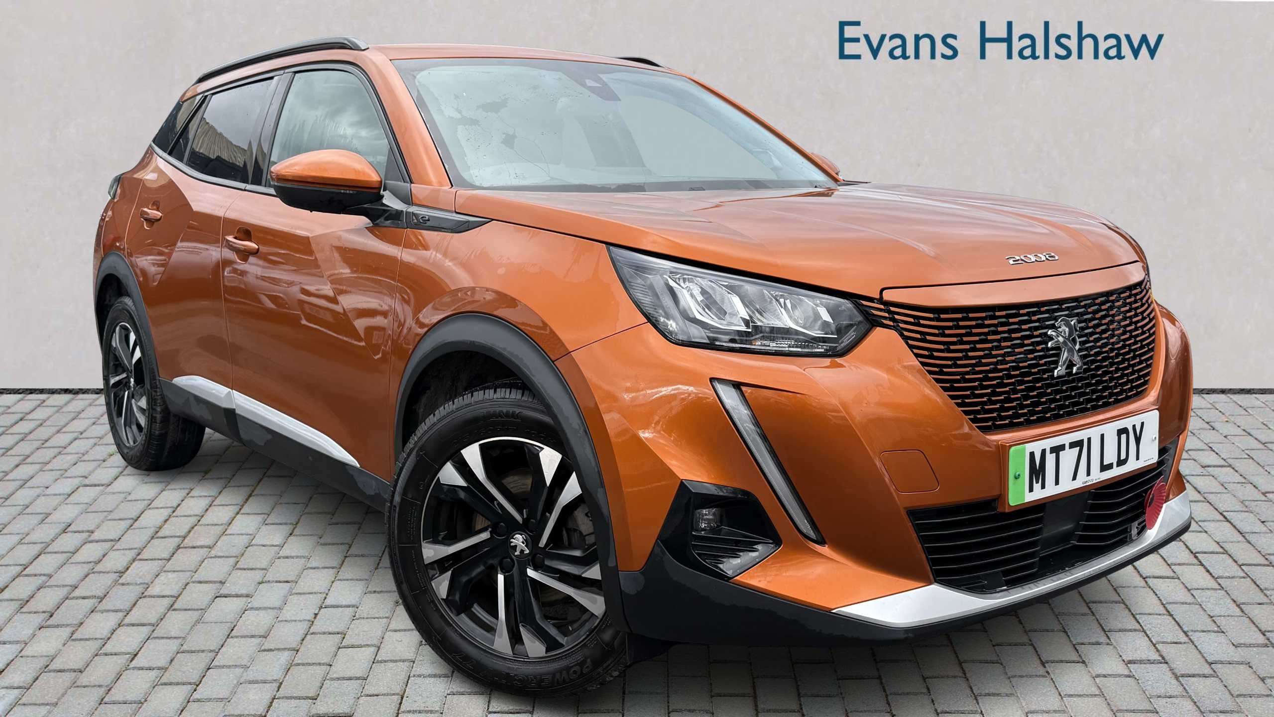 Main listing image - Peugeot e-2008