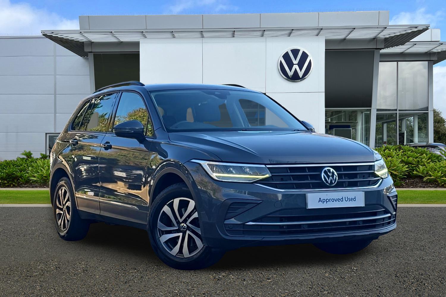 Main listing image - Volkswagen Tiguan