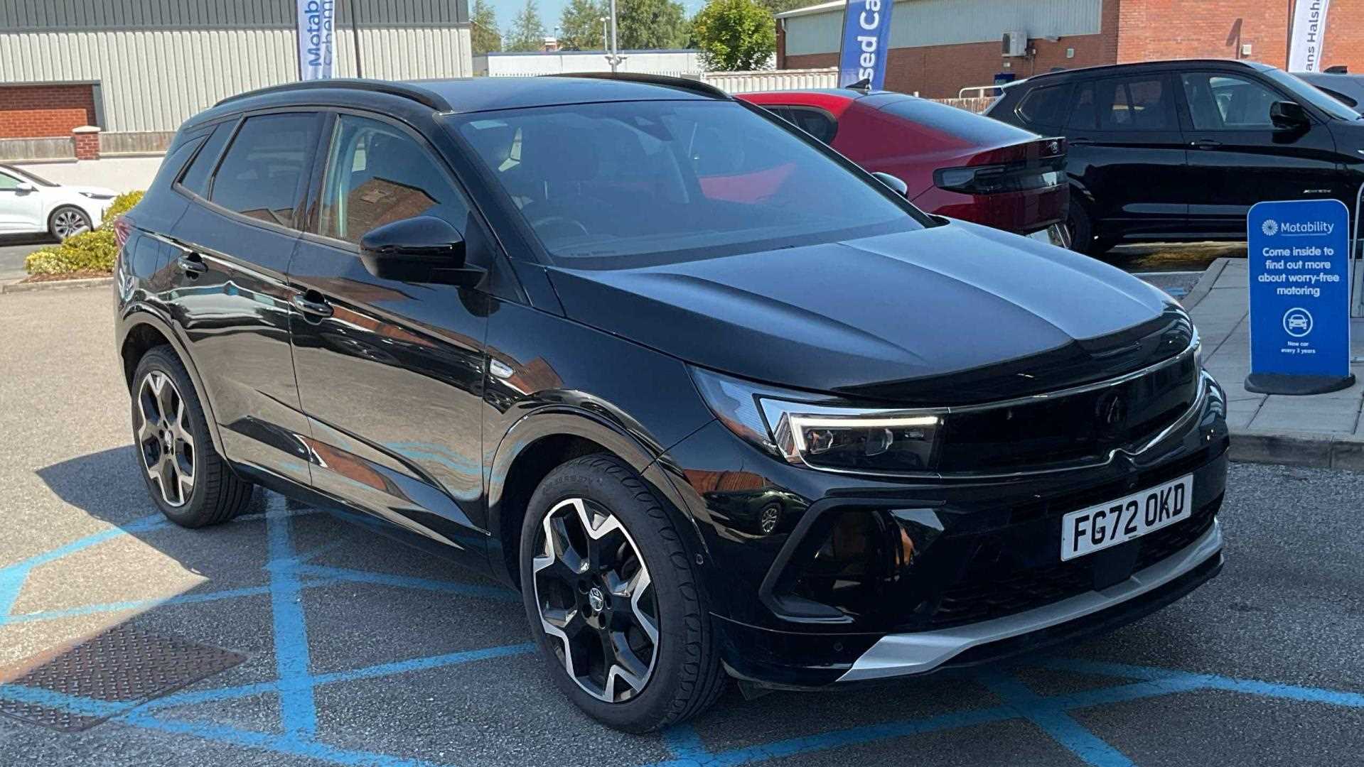 Main listing image - Vauxhall Grandland