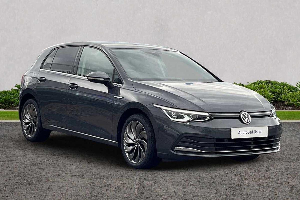 Main listing image - Volkswagen Golf