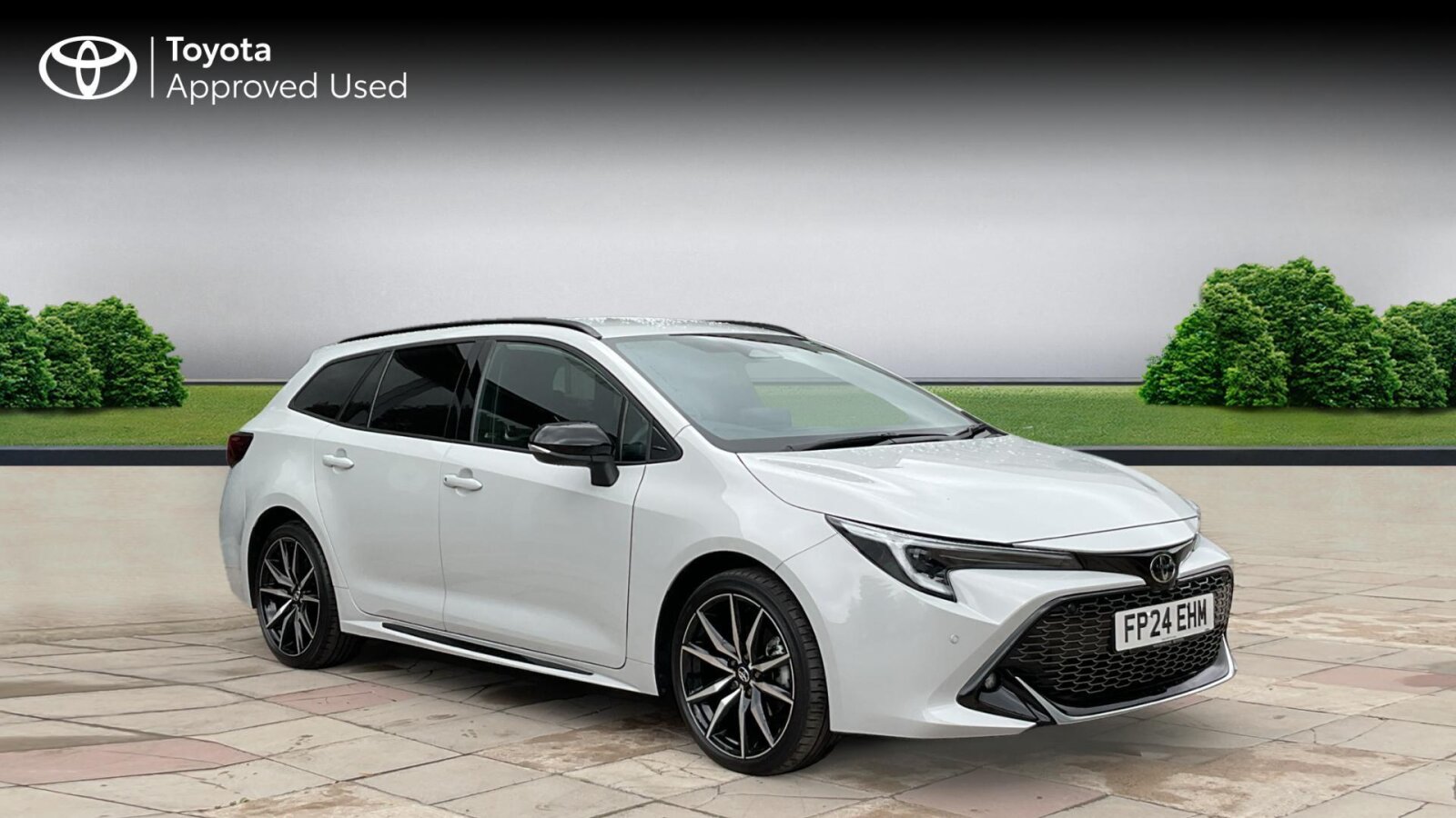 Main listing image - Toyota Corolla Touring Sport