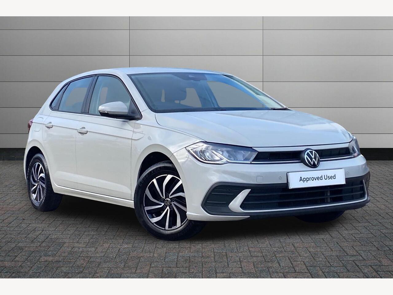 Main listing image - Volkswagen Polo