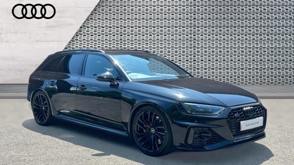 Main listing image - Audi RS4